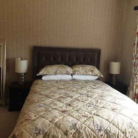 Bed and Breakfast Viewmount Томастаун Екстер'єр фото