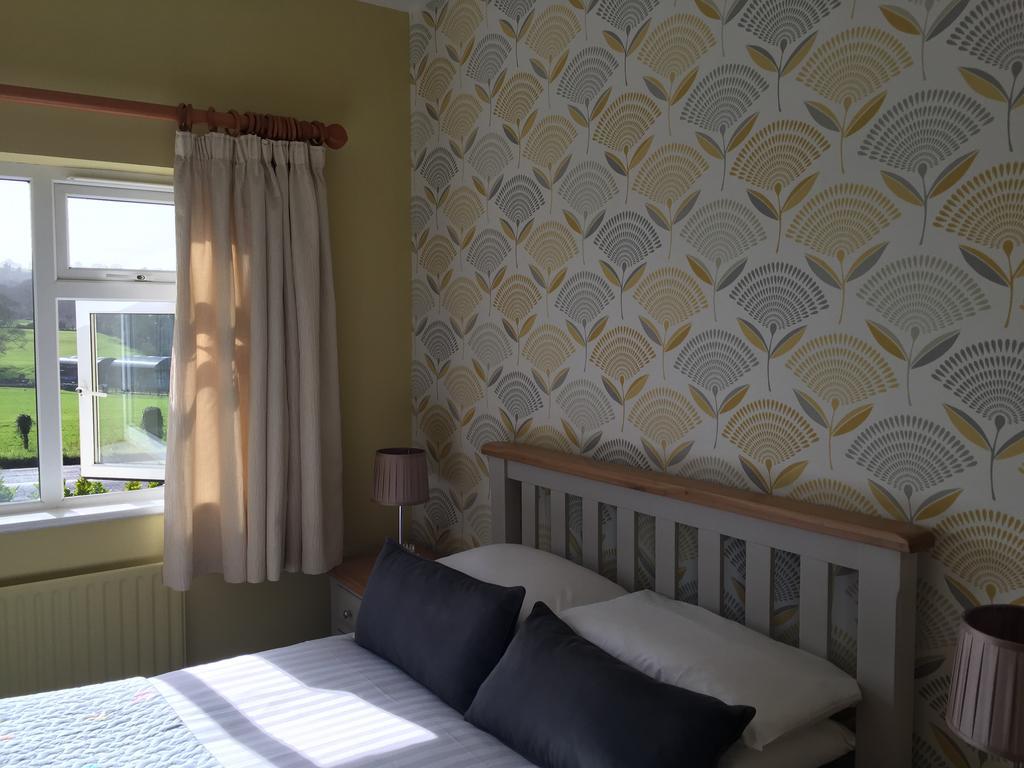Bed and Breakfast Viewmount Томастаун Екстер'єр фото